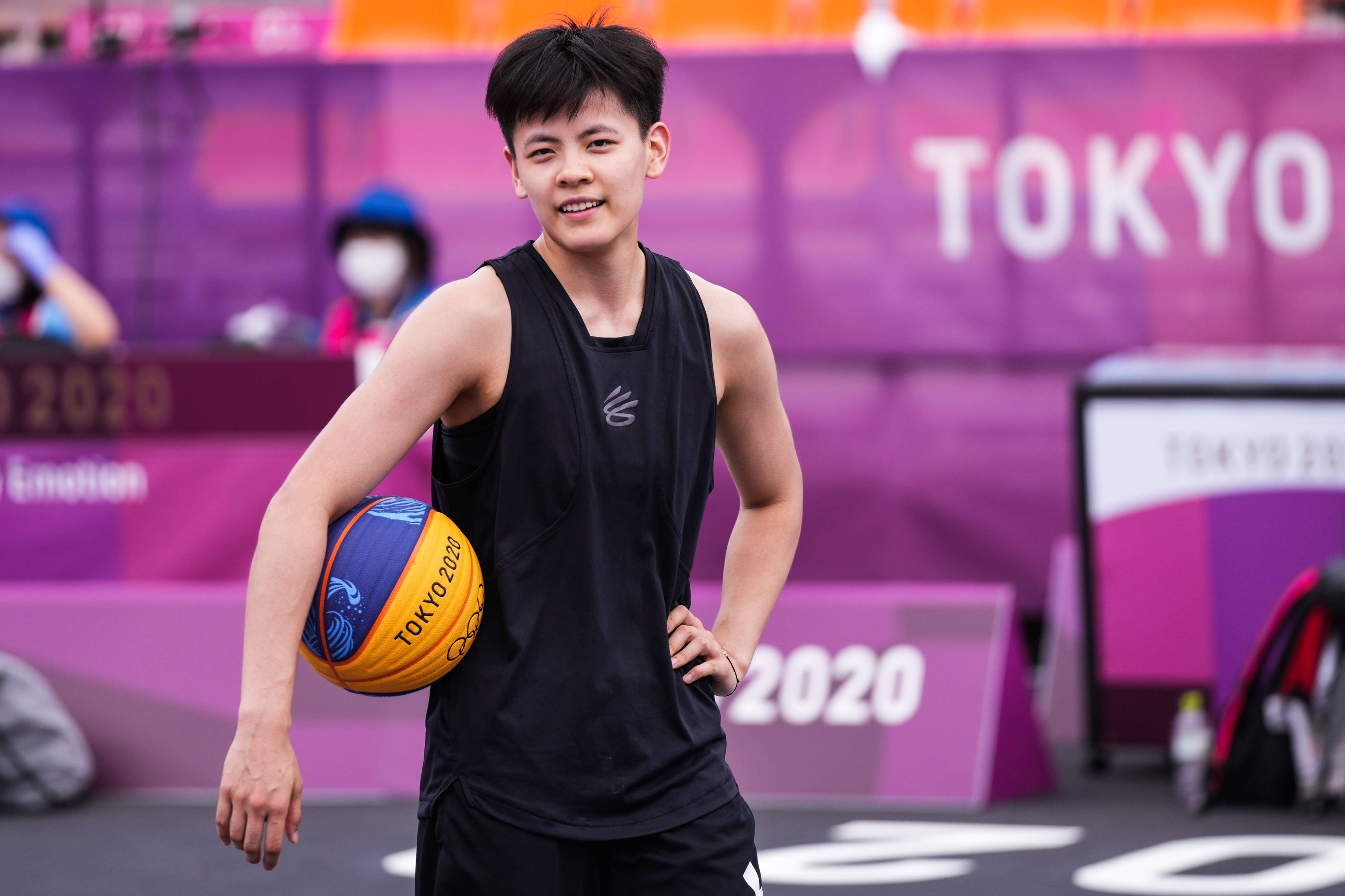 China Women's Basketball Team (Who is the China Women's Basketball Team coach)
